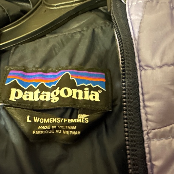 Patagonia Hooded Nano Puff Jacket in Lilac, size L - Picture 4 of 4